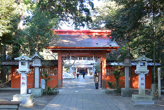 息栖神社・神門