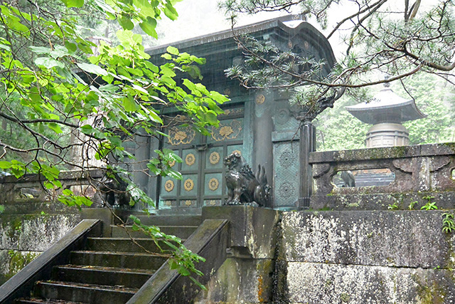 日光東照宮・奥宮宝塔