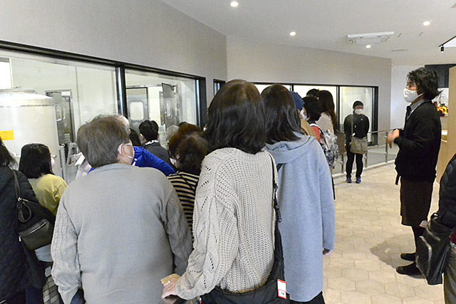 はちみつ工房・工場見学