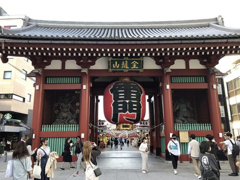 ［金龍山］浅草寺・雷門。五重塔って地上に建っていないってホント？