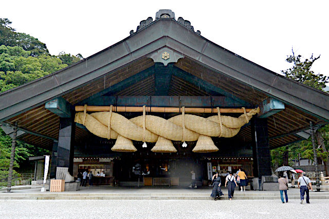 出雲大社・神楽殿