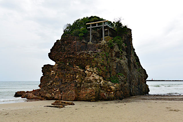 稲佐の浜・弁天島
