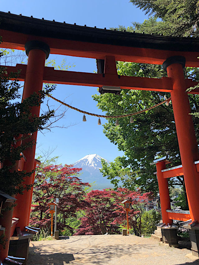 新倉富士浅間神社・さくや姫階段
