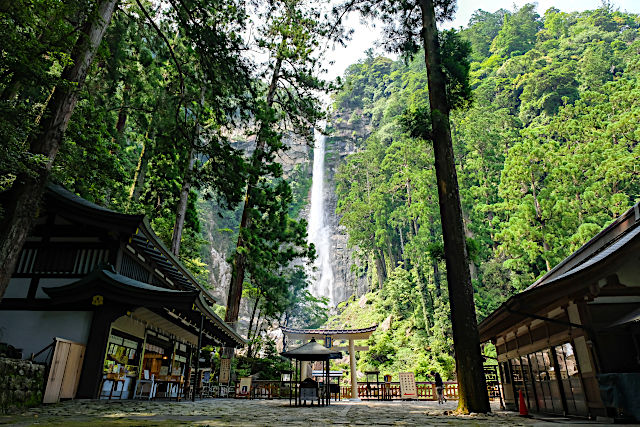 那智・飛瀧神社の境内