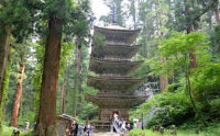 羽黒山の五重塔と石段2,446段の過酷さ！三神合祭殿のアクセスと駐車場