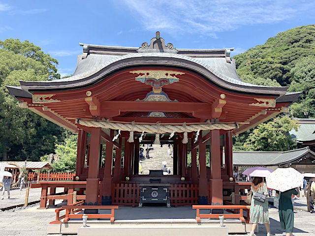 鶴岡八幡宮・舞殿