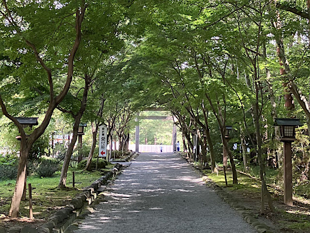 身曾岐神社・参道